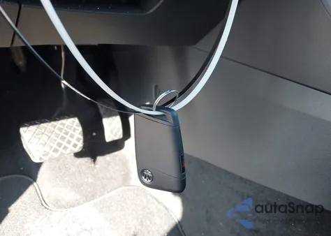 2019 Volkswagen Jetta 1.4T R-Line/1.4T S/1.4T Se из США, поврежденный, VIN 3VWC57BU4KM218625